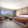 Отель Knights Inn Kamloops, фото 22