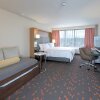 Отель Holiday Inn & Suites Detroit - Troy, an IHG Hotel, фото 25