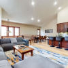 Отель Red Slate Canyon - Modern 2-story Condo, фото 17