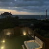 Отель Broadway Beach Homes Airbnb With Hot tub, фото 15