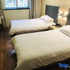 Отель Yining Hotel (Shanghai Hongqiao Road Metro Station), фото 8