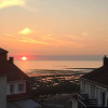 Отель Ambleteuse appartement vue mer 25m de la plage, фото 1