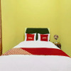 Отель OYO 92067 Sekar Gadung Homestay Syariah, фото 8