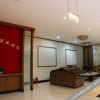 Отель Donghai Dragon Palace Business Hotel (Nanfeng Bishuiyuan Shaoguan East Station Store), фото 3