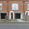Отель Immaculate Central Windsor Town House, фото 17