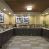 Отель Hampton Inn Greenwood, фото 25
