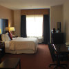 Отель Plaza Suites в Юлессе