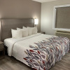 Отель RODEWAY INN and SUITES, фото 2