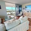 Отель Palm Bay Club 7th-floor Oceanfront Condo on Private Beach, фото 3