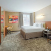 Отель SpringHill Suites Louisville Downtown, фото 4