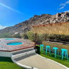 Отель Neon Moon The Cosmic Experience w Pool Spa, фото 1