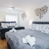 Отель MPL Apartments - Queens Broadway F3, фото 8