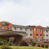Отель Holiday Inn Express Hotel & Suites Canyonville в Кэньонвиле