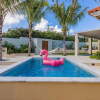 Отель NEW Villa - Beautiful 3BR 2BA With Private Pool, фото 15