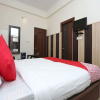 Отель OYO 11623 Hotel Shiva Palace, фото 26
