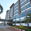 Отель S Tara Grand Hotel, фото 1