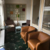 Отель Kingsbury Hotel, фото 2
