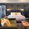 Отель THE INN DOWNTOWN: A Boutique Apartment Hotel, фото 20