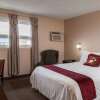 Отель Days Inn by Wyndham Fredericton, фото 6