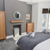 Отель Seaside Cottage Moments From Ryde s Golden Sands Sleeps 4, фото 24