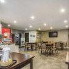 Отель Econo Lodge Inn & Suites, фото 13