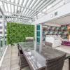 Отель QV Water Front Stylish Apt w Aircon1048, фото 12