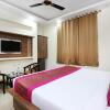 Отель OYO Flagship 80719 Hotel The Queen, фото 4