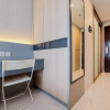 Отель Gorgeous And Tidy Studio At Sky House Bsd Apartment, фото 4