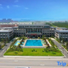 Отель CGIG Eastern Holiday Hotel, фото 1