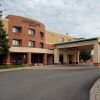 Отель Courtyard by Marriott Hamilton, фото 1