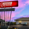 Отель Canadas Best Value Inn Fort St. John, фото 1
