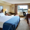 Отель Holiday Inn and Suites Winnipeg Downtown, an IHG Hotel, фото 34