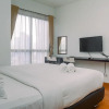 Отель Minimalist and Strategic 1BR at Tamansari Semanggi Apartment, фото 15