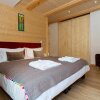 Отель Chalet Isabelle Mountain lodge 5 star 5 bedroom en suite sauna jacuzzi, фото 6