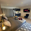 Отель Nice Renting - Love Room Massena - Luxe Room - Jacuzzi - Terrace - King Bed - AC, фото 5