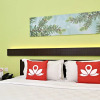 Отель ZEN Rooms Soepomo 100, фото 2