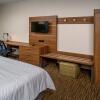 Отель Holiday Inn Express Hotel & Suites Pikeville, an IHG Hotel, фото 3
