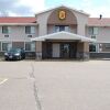 Отель Super 8 Eau Claire WI, фото 8