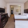 Отель Holiday Inn Express Hotel & Suites Brady, an IHG Hotel, фото 5