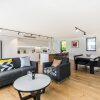 Отель Sydney Townhouse with Parking and Deck, фото 9