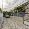 Отель Holiday house More - garden shower: Vinisce, Riviera Trogir, фото 15