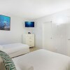 Отель Private Entrance Under The Sea - 2BR/2BATH Next To Ritz Carlton - Walk To Ocean! (MB4), фото 3