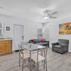 Отель Beach Escape Corner Apartment, фото 7