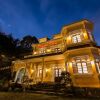 Отель Dragon Dalat Villa в Далате