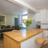 Отель Clapham Junction House With Garden, фото 9