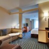 Отель Fairfield Inn & Suites by Marriott Ottawa Starved Rock Area, фото 16