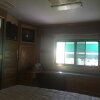 Отель Property With one Bedroom in Lac-brome, With Furnished Garden - 10 km From the Beach - caravan park, фото 3
