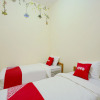 Отель OYO 90173 Innapp Tenggilis Family Residence, фото 13