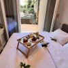 Отель Amazing Flat with Garden, Vinohrady Near Center, фото 4