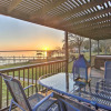 Отель Lakefront Cottage in Gun Barrel City w/ Hot Tub, фото 10